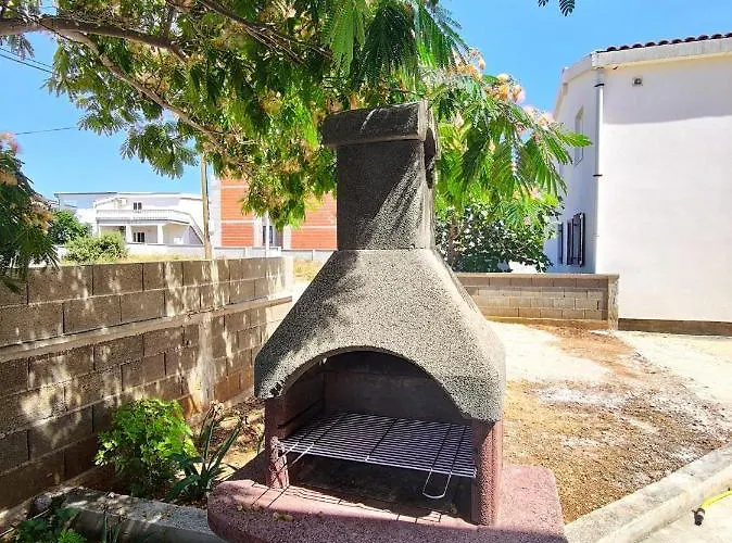 New Vir, 200m From Appartamento Vir