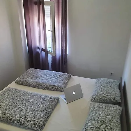 New Vir, 200m From Beach Apartment Vir