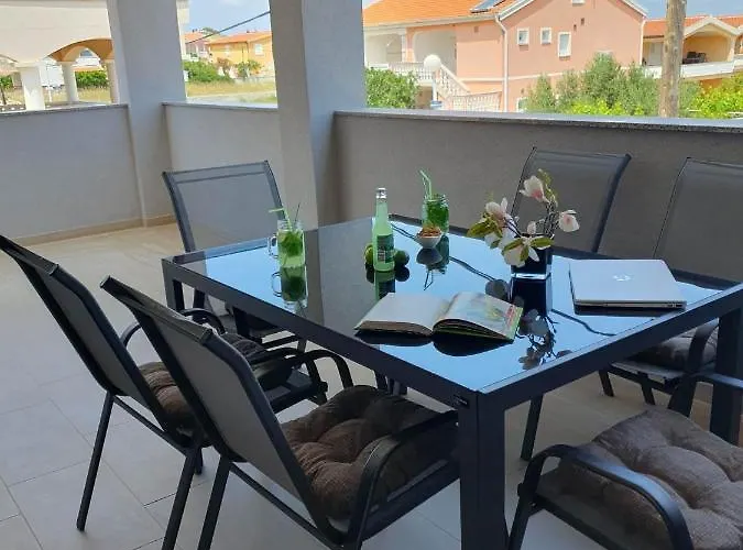 New Vir, 200m From Apartamento *